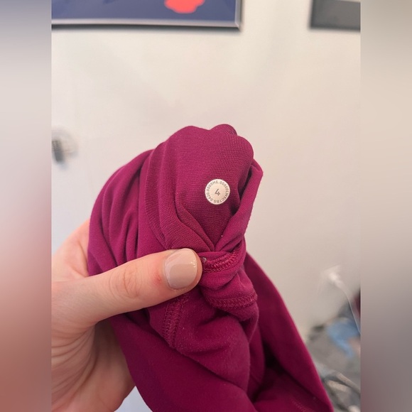 Lululemon Align Pant II 25" Deep Fuschia Size 4 - Picture 6 of 7